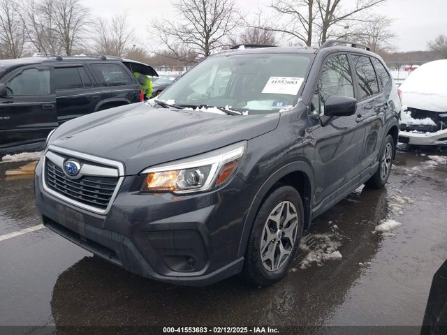 JF2SKAEC9KH507058 Subaru Forester Premium