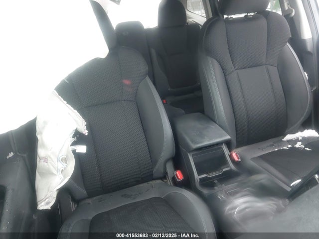 JF2SKAEC9KH507058 Subaru Forester Premium