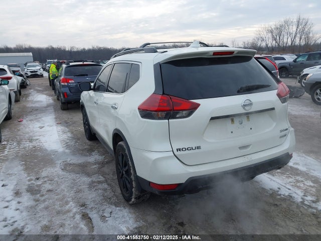 5N1AT2MV1JC830088 Nissan ROGUE SV