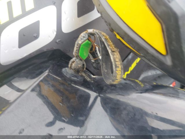 2018 CAN-AM RENEGADE 3JBMWAX46JJ000019 Photo 10