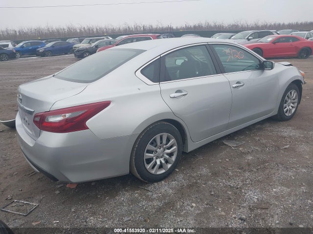 1N4AL3AP3JC144320 Nissan Altima 2.5 S