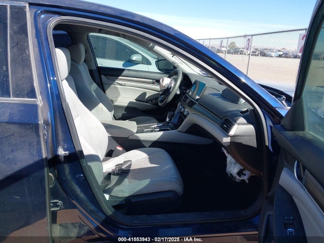 1HGCV1F17KA027425 Honda ACCORD LX