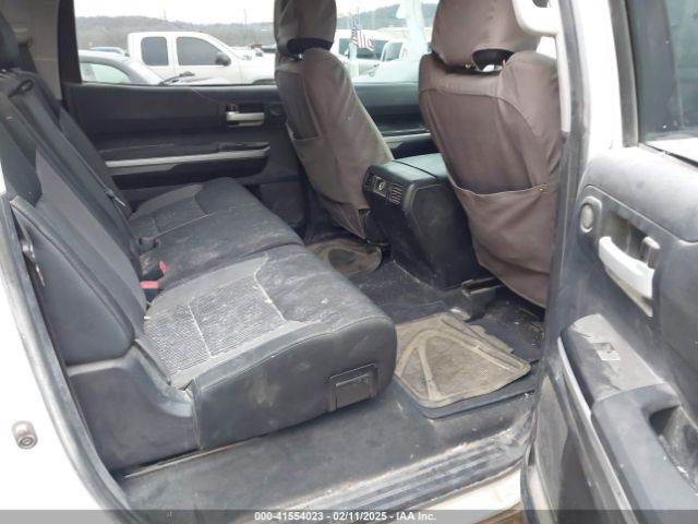 5TFDW5F13GX509045 Toyota Tundra Sr5 5.7l V8