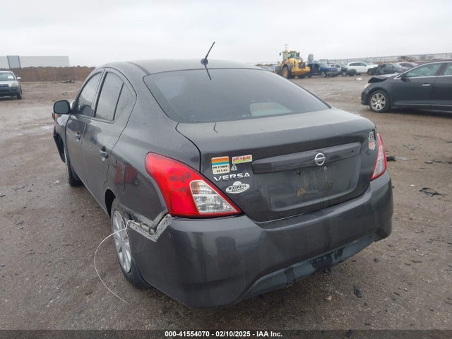 Nissan Versa 1.6 S 2015 3N1CN7AP2FL955156 Image 3