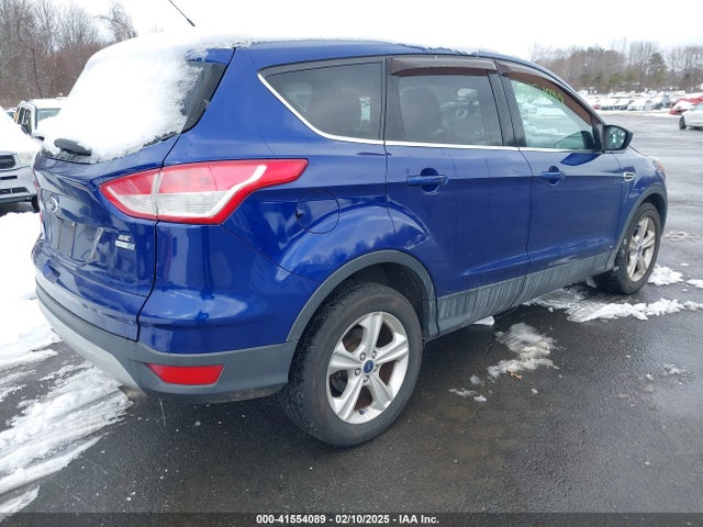 1FMCU9GX3FUB02317 Ford ESCAPE SE