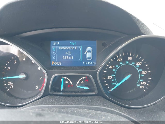 1FMCU9GX3FUB02317 Ford ESCAPE SE