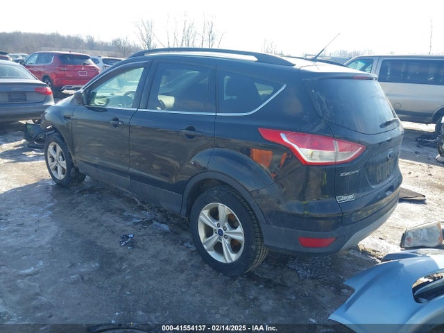 1FMCU9G91GUB86107 Ford ESCAPE SE