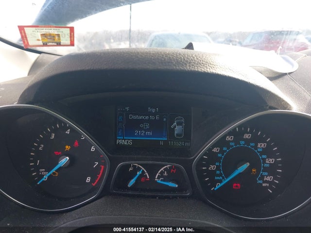 1FMCU9G91GUB86107 Ford ESCAPE SE