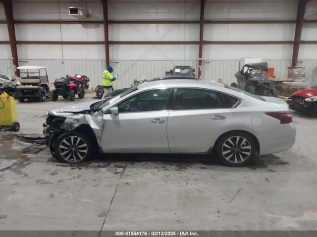 1N4AL3APXHC230704 Nissan Altima 2.5 Sv