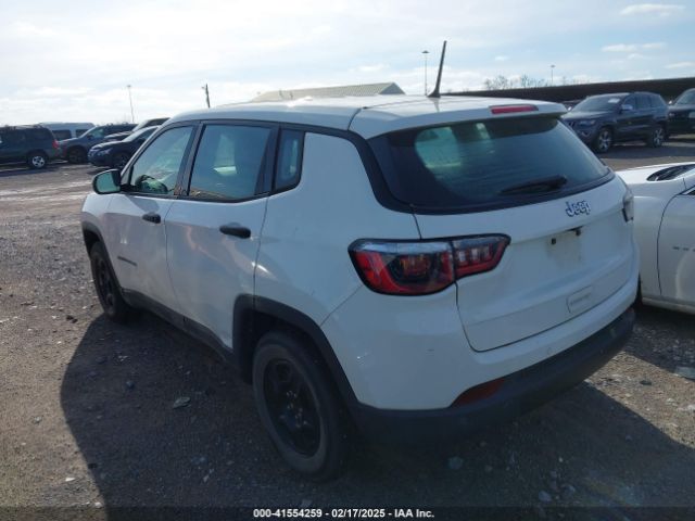 3C4NJCABXJT263332 Jeep 2018
