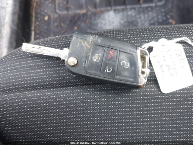 3VVFB7AX6PM070541 Volkswagen Tiguan 2.0t S