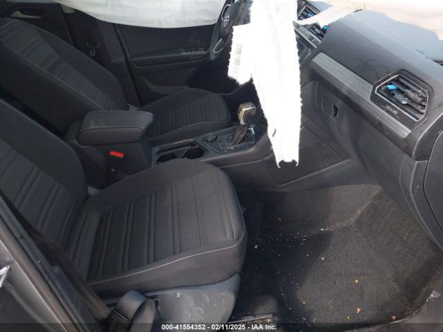 3VVFB7AX6PM070541 Volkswagen Tiguan 2.0t S