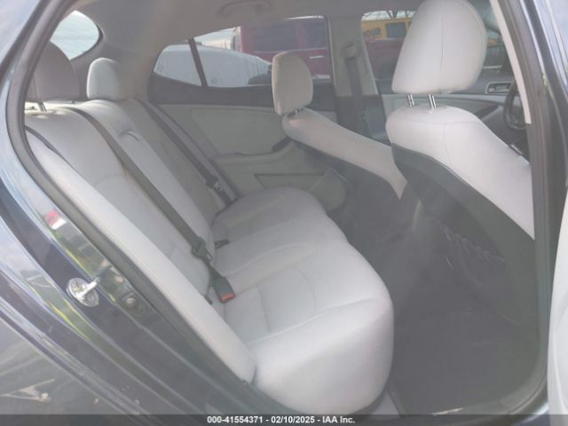 5XXGM4A76FG364940 KIA Optima Lx