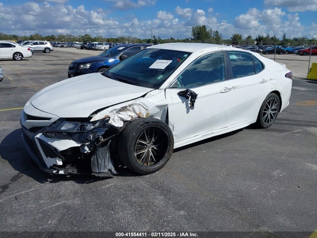 4T1G11AKXNU659281 Toyota CAMRY SE