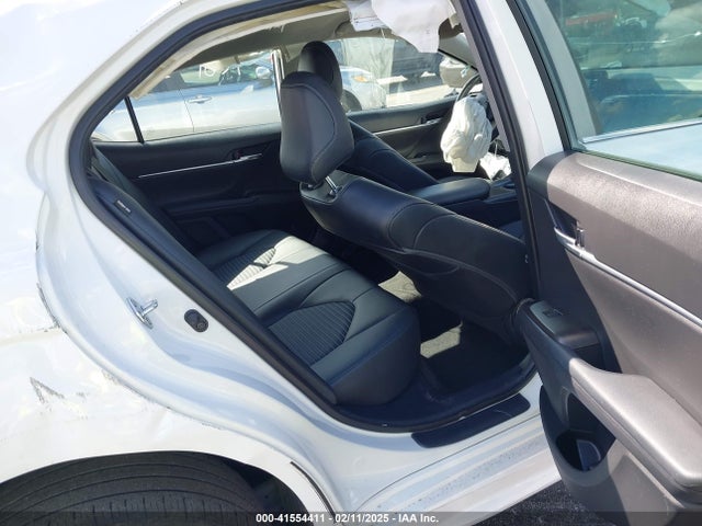 4T1G11AKXNU659281 Toyota CAMRY SE