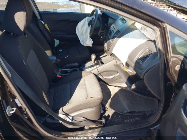 3KPFK4A78HE036223 KIA FORTE LX