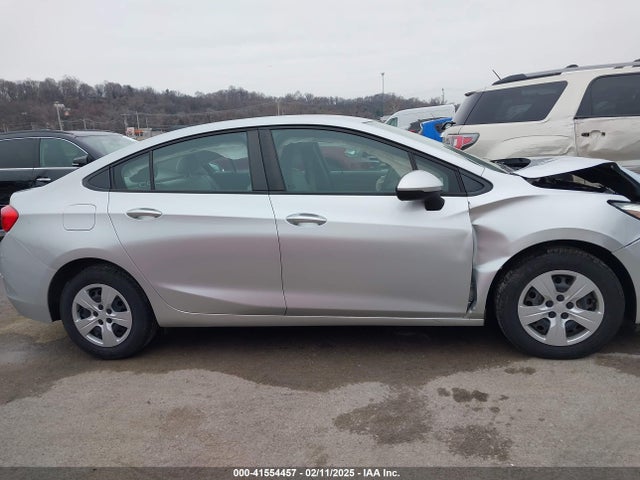 2018 Chevrolet Cruze Ls Auto მანქანა იყიდება აუქციონზე, vin: 1G1BC5SM2J7148245, აუქციონის ნომერი: 41554457