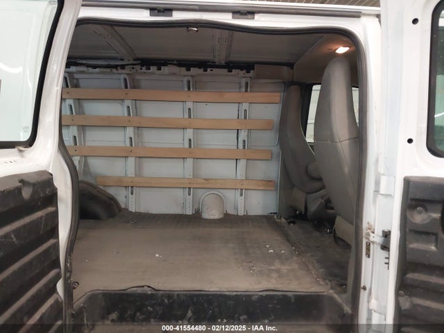 1GCWGAFG5K1321545 Chevrolet Express 2500 Work Van