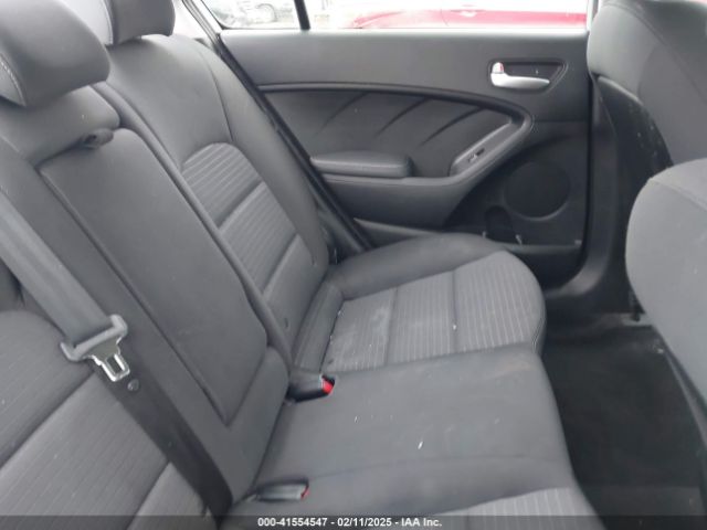 3KPFL4A7XJE244610 KIA FORTE LX