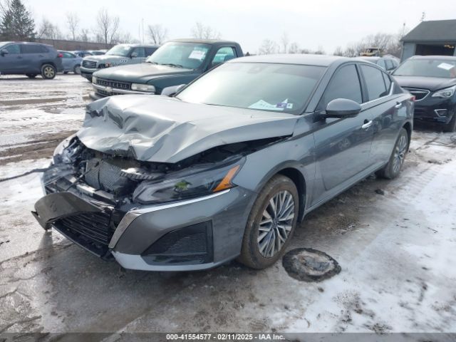 1N4BL4DW4PN393817 Nissan Altima Sv Intelligent Awd