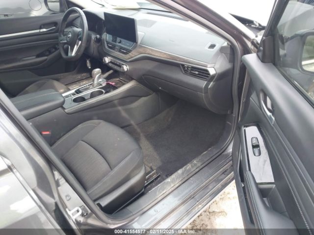 1N4BL4DW4PN393817 Nissan Altima Sv Intelligent Awd