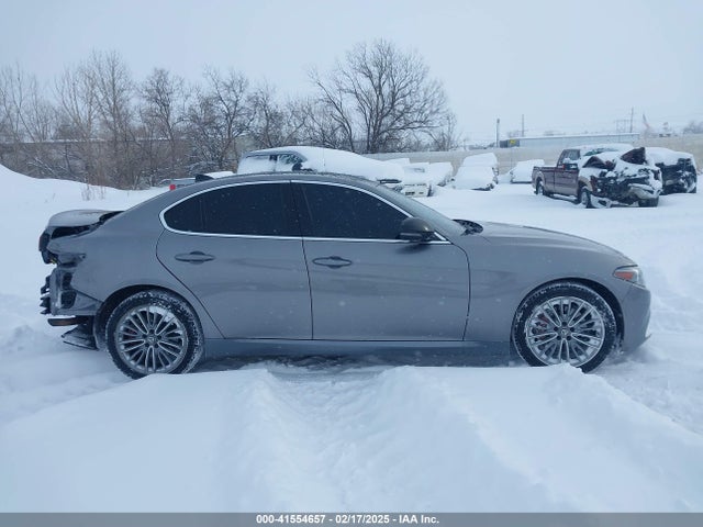 Alfa Romeo giulia (952) 2018 ZARFAEEN9J7572658 Image 14