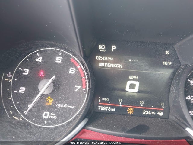 Alfa Romeo giulia (952) 2018 ZARFAEEN9J7572658 Image 16