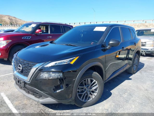5N1BT3AB7PC690643 Nissan Rogue S Intelligent Awd