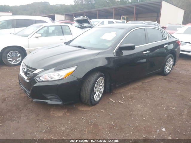 1N4AL3AP5HC246082 Nissan Altima 2.5 S