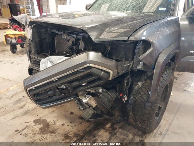3TMCZ5AN6PM562177 Toyota Tacoma Sr5 V6