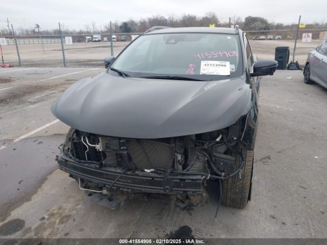 JN1BJ1CP3KW528851 Nissan Rogue Sport Sl
