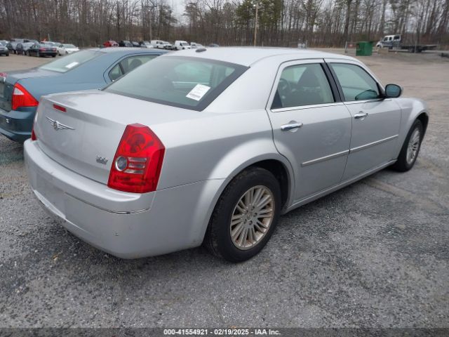 2010 CHRYSLER 300 2C3CA5CV3AH104515 Photo 3