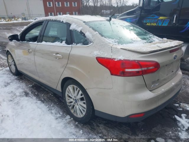 1FADP3J2XJL293796 Ford Focus Titanium