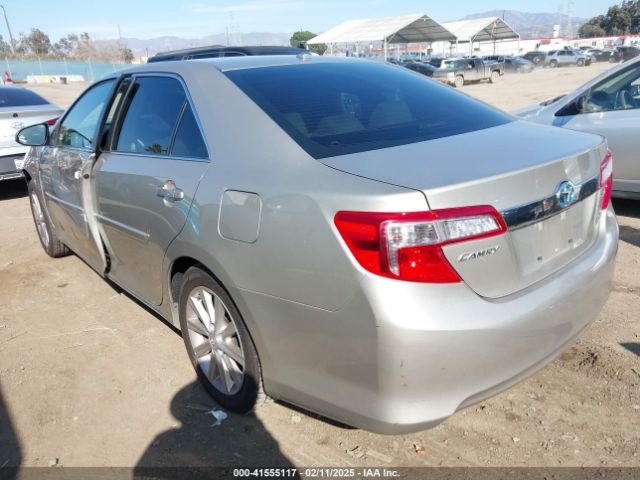 4T1BD1FK8EU107708 Toyota Camry Hybrid Xle
