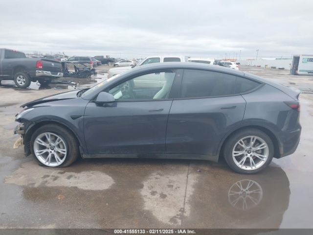 5YJYGDEE9MF261239 Tesla Model Y Long Range Dual Motor All-wheel Drive