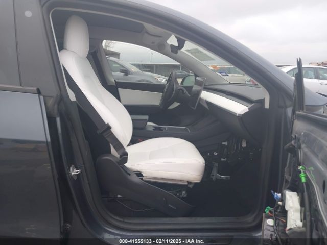 5YJYGDEE9MF261239 Tesla Model Y Long Range Dual Motor All-wheel Drive