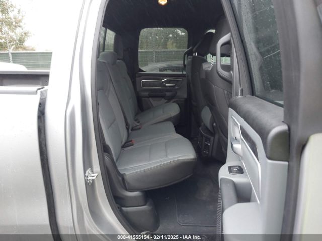 1C6RREBG0NN268990 RAM 1500 Lone Star  4x2 6'4 Box