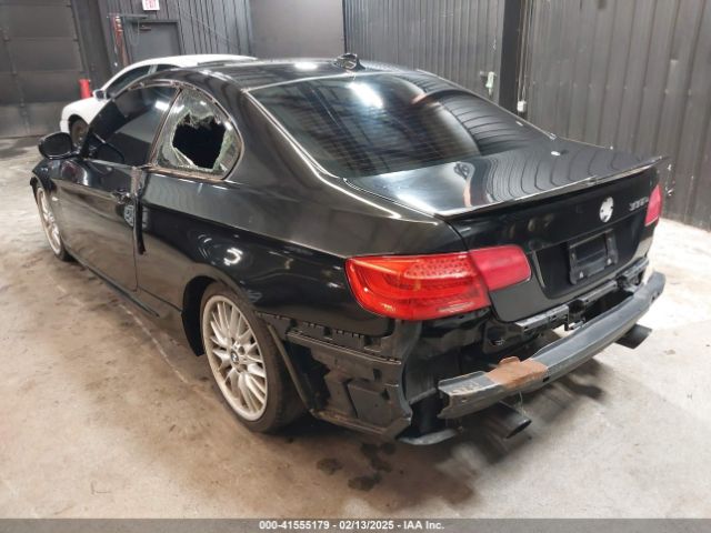 2011 BMW 335IS WBAKG1C51BE618450 Photo 2