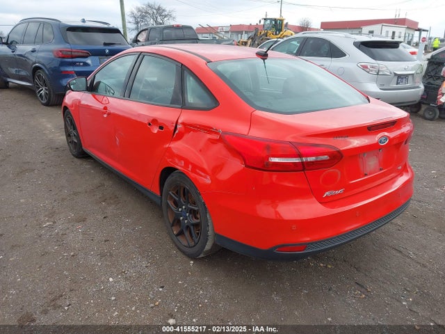 Ford FOCUS SE 2016 1FADP3F28GL307132 Image 3