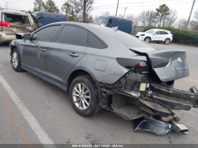 5NPE24AF9JH613300 Hyundai SONATA SE