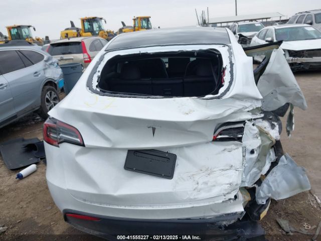 7SAYGDED9SA357876 Tesla Model Y Long Range Dual Motor All-wheel Drive