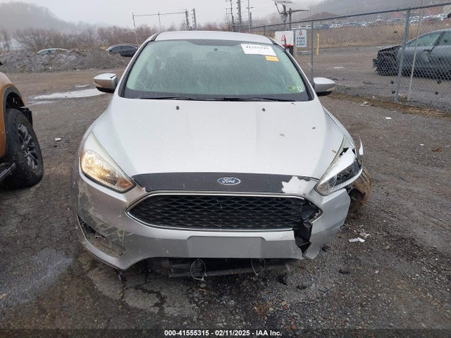 Ford FOCUS SE 2015 1FADP3F22FL260422 Image 12