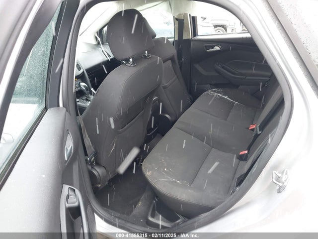 Ford FOCUS SE 2015 1FADP3F22FL260422 Image 8