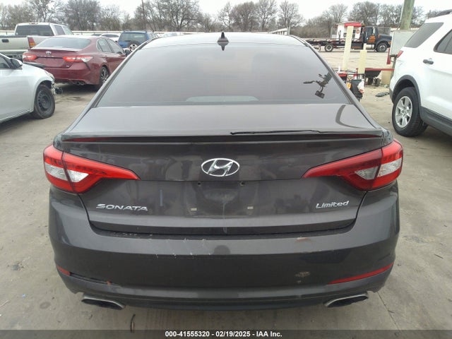 Hyundai Sonata Limited 2015 5NPE34AF1FH095512 Image 16