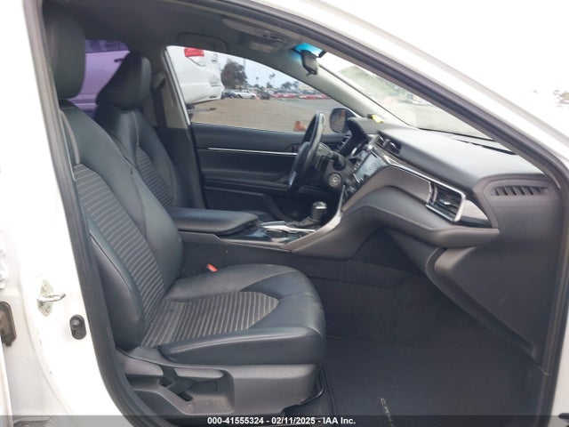 4T1G11AK8LU906987 Toyota CAMRY SE