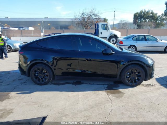 7SAYGDEEXRF983040 Tesla Model Y Long Range Dual Motor All-wheel Drive
