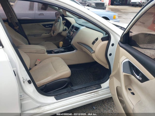 Nissan Altima 2.5 S 2015 1N4AL3AP4FN338432 Image 5
