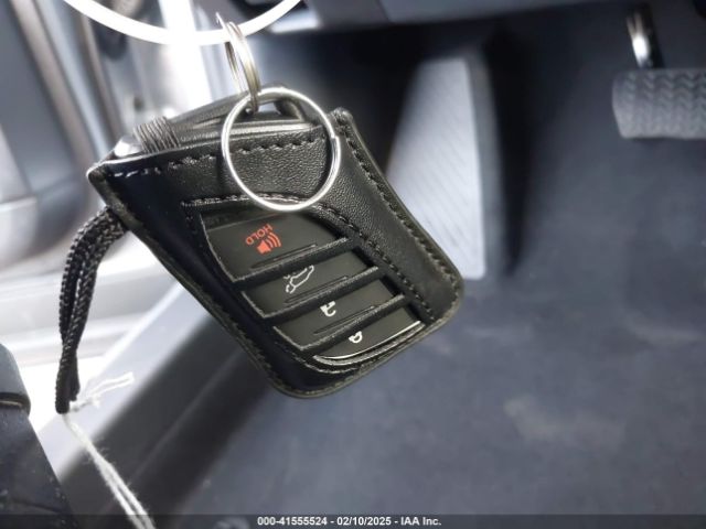 JTHYBJAH4S2003979 Lexus Ux 300h