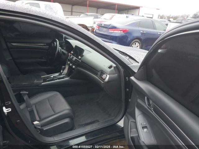 1HGCV1F33NA010921 Honda Accord Sport