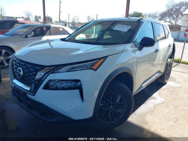 5N1AT3AA2MC788493 Nissan Rogue S Fwd